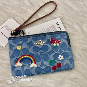 NWT Coach Corner Zip Wristlet In Signature Denim CDF35